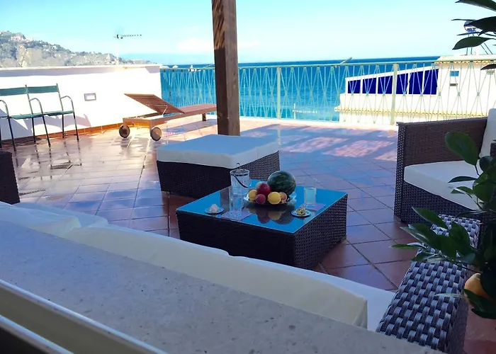 Solarium Achilles Apartment